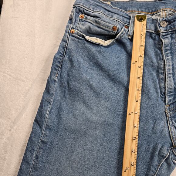 Levi's 541 Athletic Straight Premium Medium Wash Jeans 36‎ X 34 (34x32.5) - Picture 8 of 15